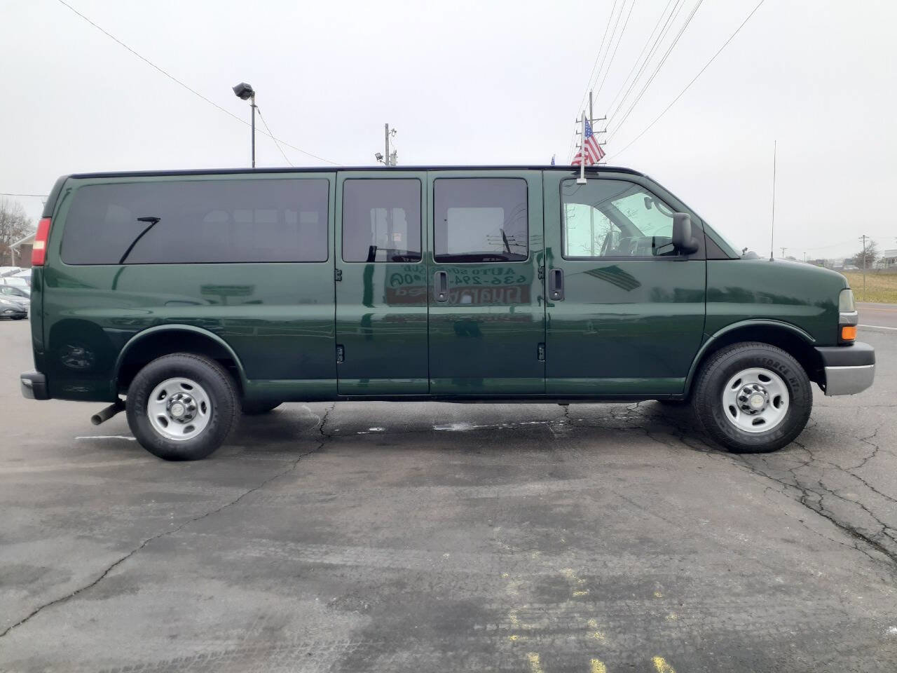 Used 2014 Chevrolet Express 3500 LT w/ LT Preferred Equipment Group image 5
