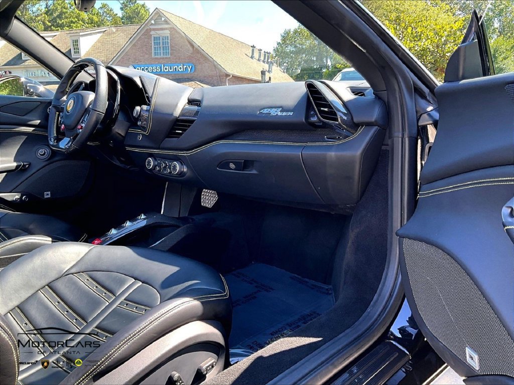 Used 2017 Ferrari 488 Spider RWD image 14
