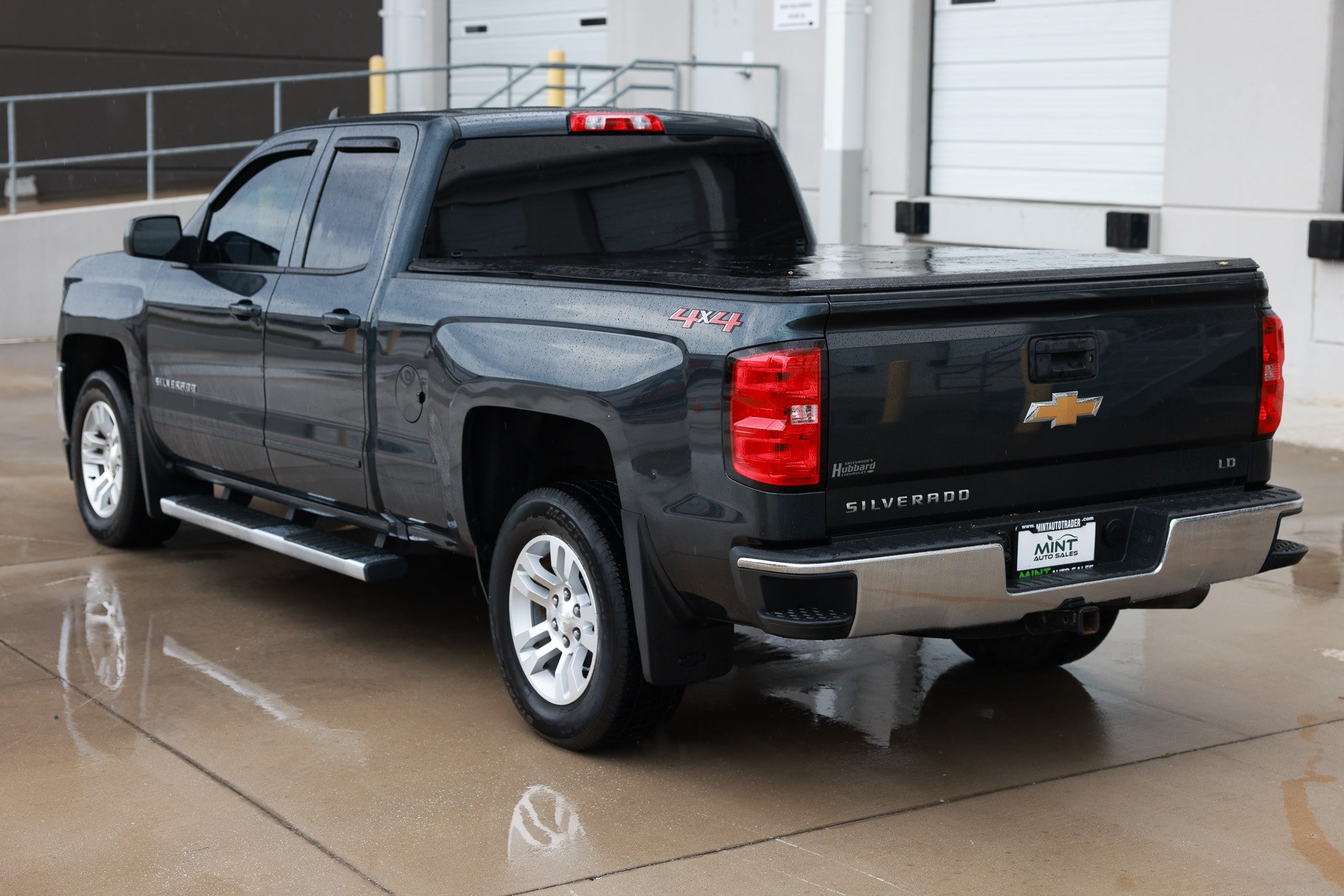 Used 2019 Chevrolet Silverado 1500 LT w/ All Star Edition AWD/4WD image 8