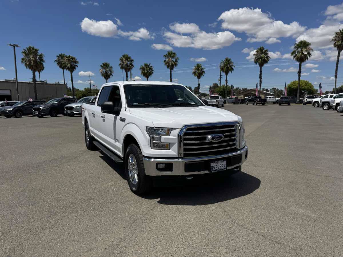 Used 2017 Ford F150 XLT AWD/4WD image 3