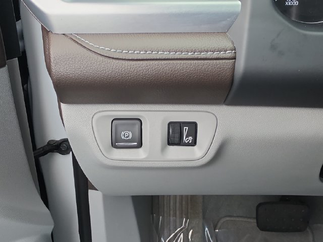 Certified 2023 GMC Acadia SLT FWD image 22