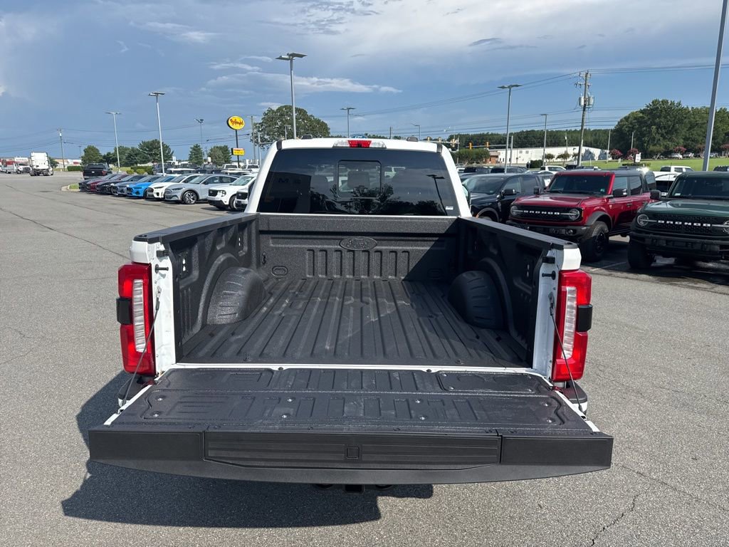 New 2025 Ford F250 Lariat w/ Lariat Ultimate Package image 5