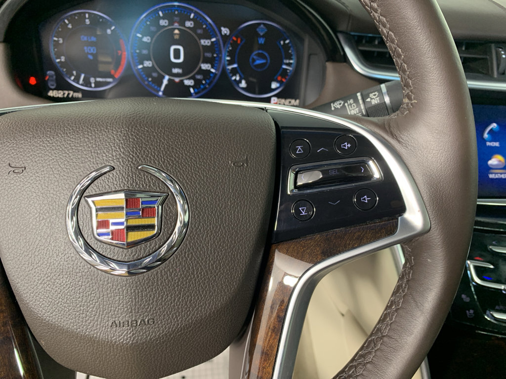 Used 2013 Cadillac XTS Premium FWD image 21