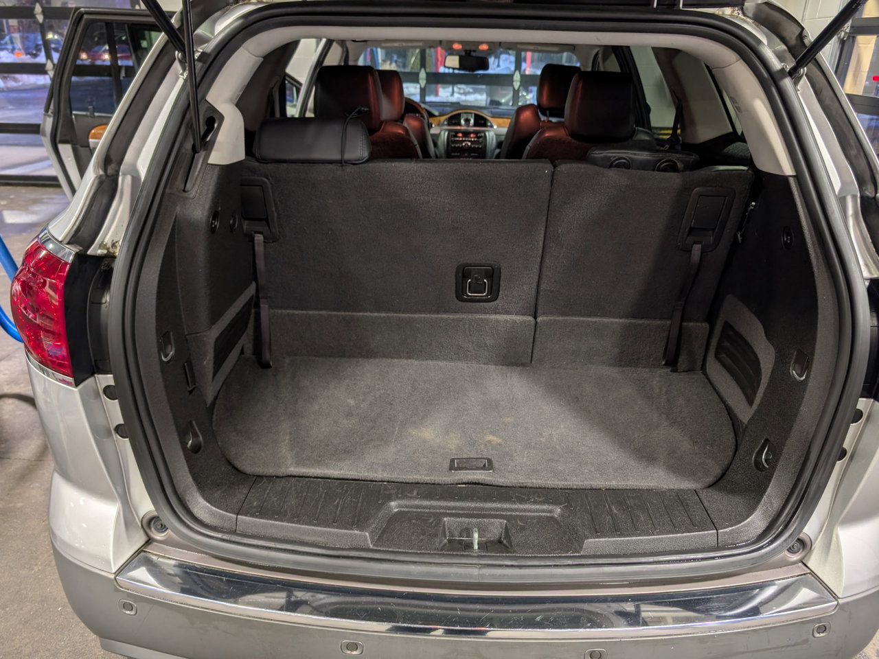 Used 2012 Buick Enclave Leather image 38