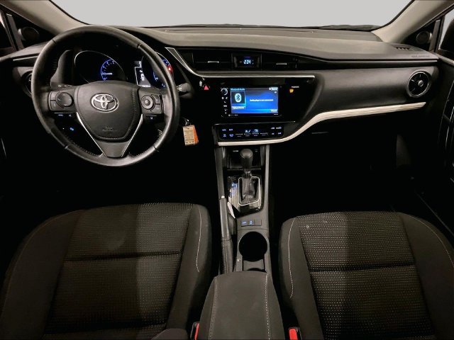 Used 2017 Toyota Corolla iM FWD image 15