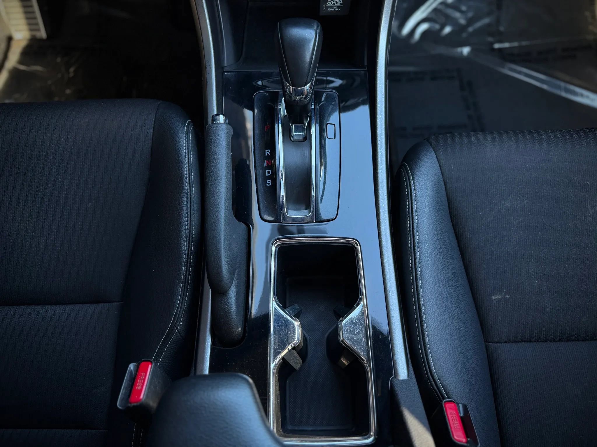 Used 2017 Honda Accord Sport image 14