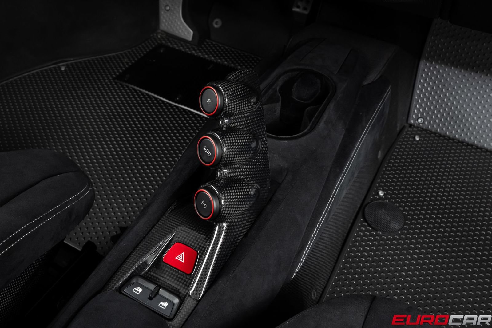Used 2019 Ferrari 488 Pista Coupe RWD image 37