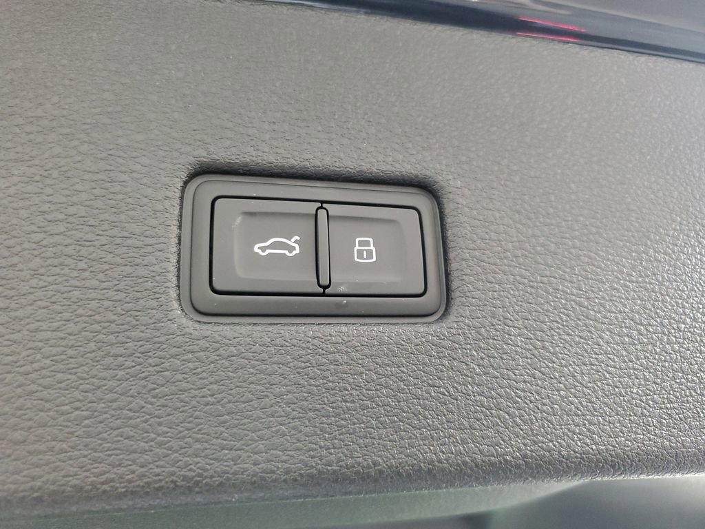 New 2026 Audi Q8 Premium Plus AWD/4WD image 10