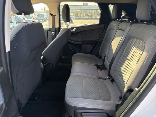 Used 2020 Ford Escape SE image 28