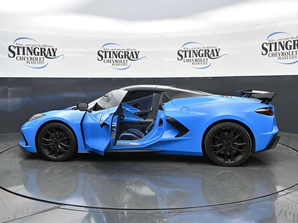 Used 2023 Chevrolet Corvette Stingray Premium Conv w/ Z51 Performance Package RWD image 37