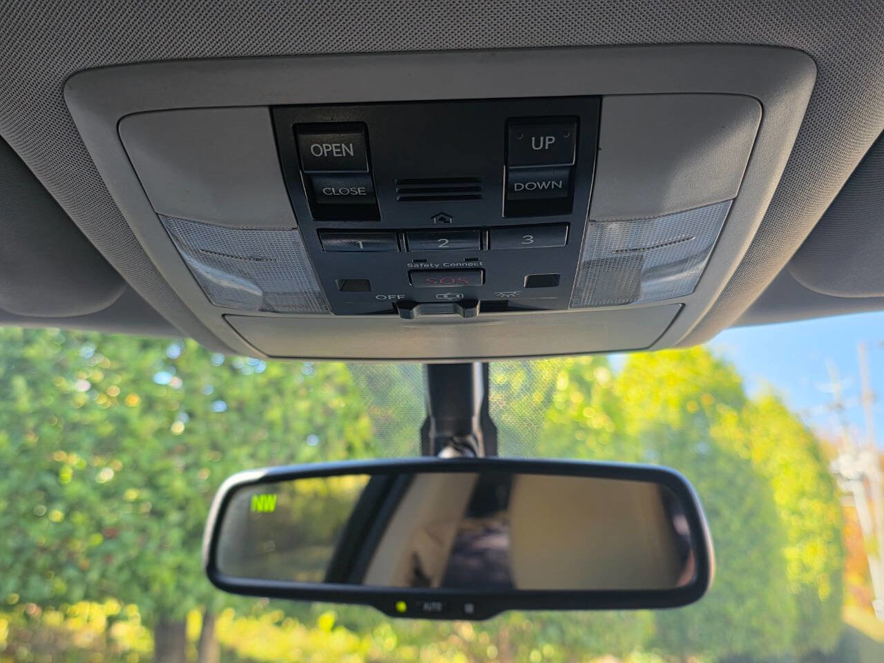 Used 2012 Lexus CT 200h Premium image 22