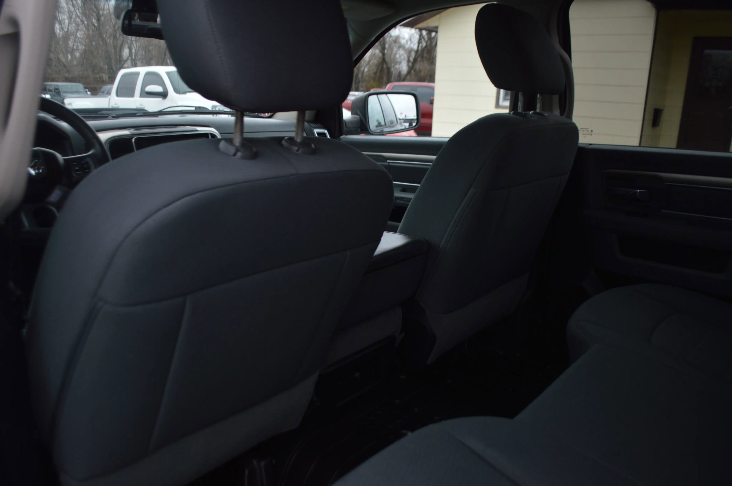 Used 2014 RAM 1500 Outdoorsman image 18