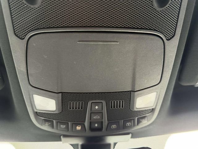 Used 2015 Ford F150 Platinum w/ Equipment Group 701A Luxury image 31