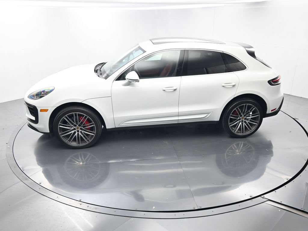 Certified 2024 Porsche Macan S AWD/4WD image 34