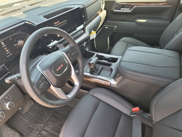 New 2026 GMC Sierra 1500 Elevation w/ Elevation Premium Package AWD/4WD image 17