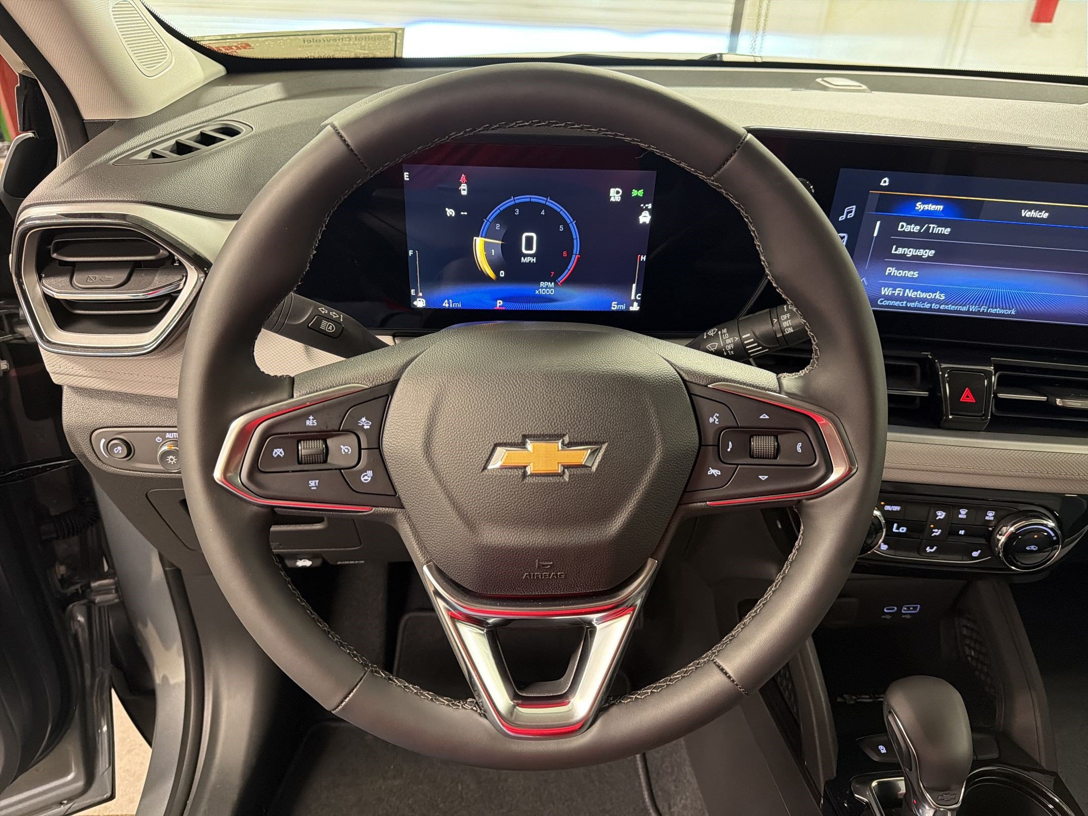 New 2026 Chevrolet TrailBlazer LT w/ Convenience Package FWD image 16