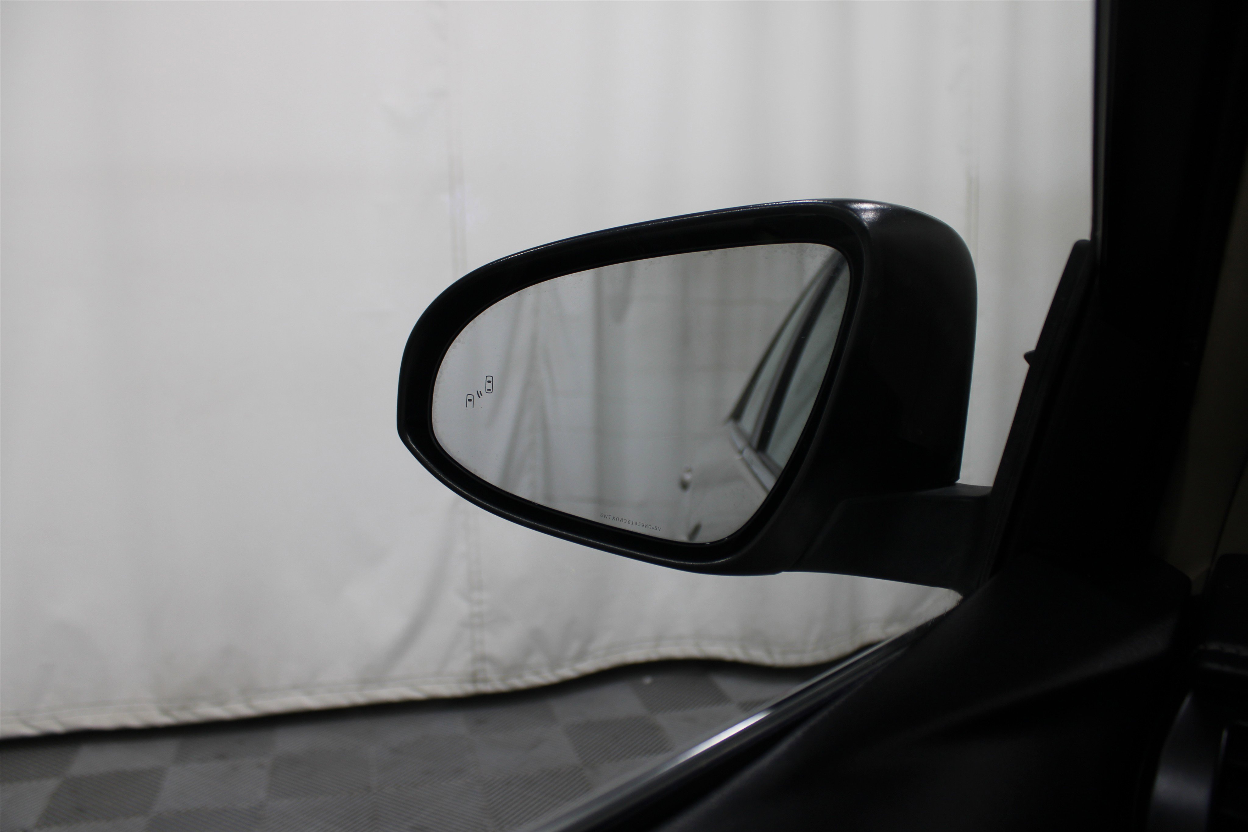 Used 2014 Toyota Camry SE image 10