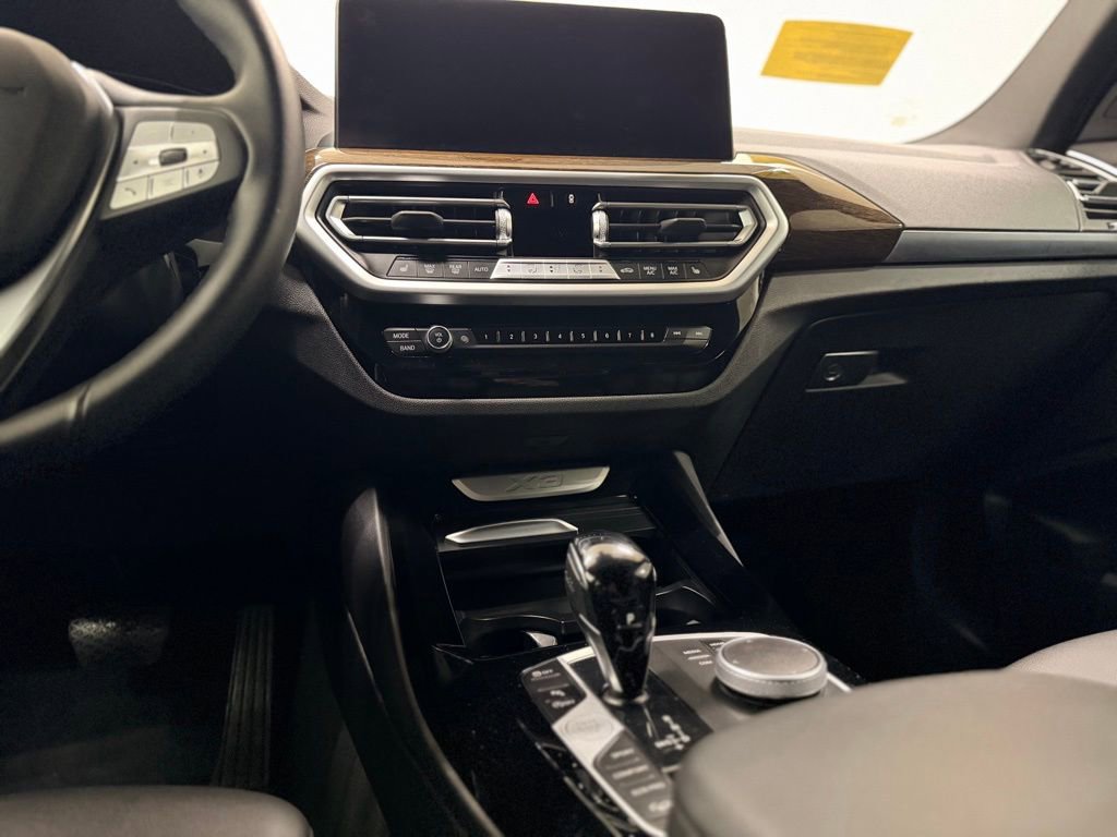 Used 2022 BMW X3 xDrive30i w/ Premium Package image 16
