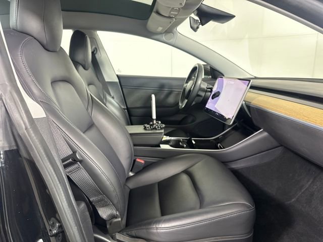 Used 2019 Tesla Model 3 Long Range image 24