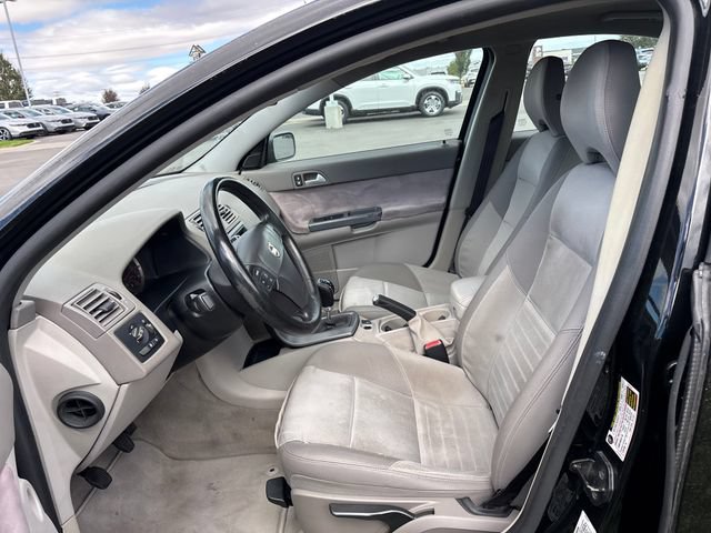 Used 2005 Volvo S40 2.4i FWD image 9