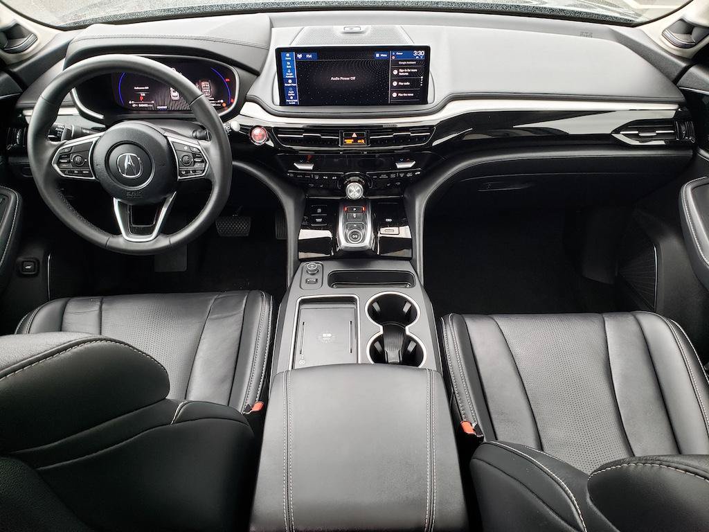 Certified 2025 Acura MDX w/ Technology Package AWD/4WD image 13