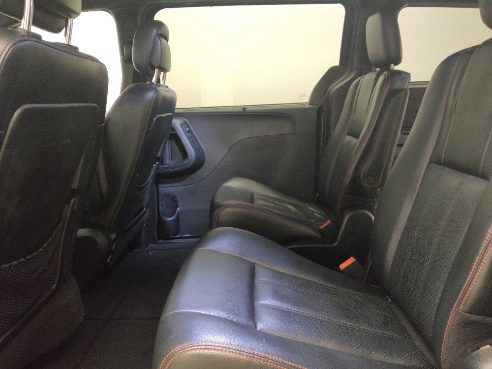Used 2018 Dodge Grand Caravan GT FWD image 18