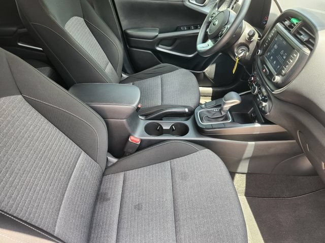 Used 2020 Kia Soul S FWD image 15