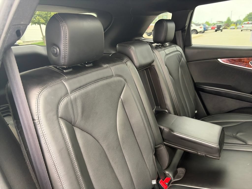 Used 2017 Lincoln MKX Reserve AWD/4WD image 31