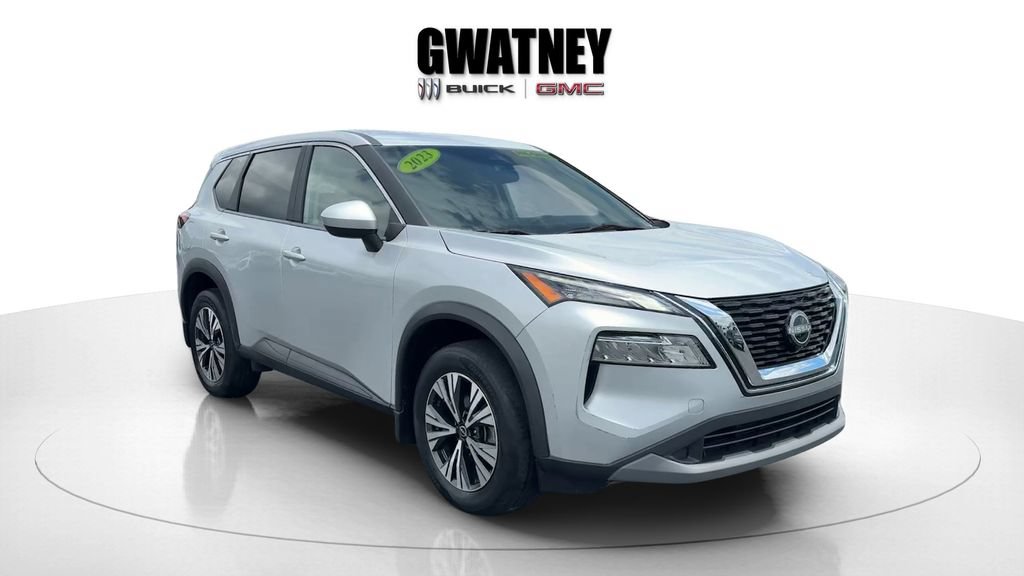 Used 2023 Nissan Rogue SV AWD/4WD image 3