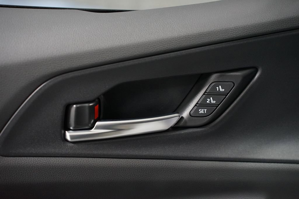 New 2026 Toyota Prius Plug-In Hybrid image 33