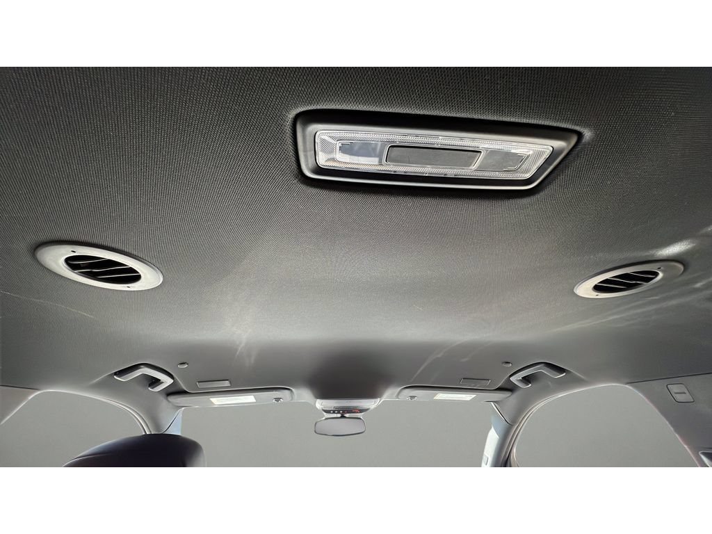 Certified 2025 Buick Enclave Sport Touring AWD/4WD image 28