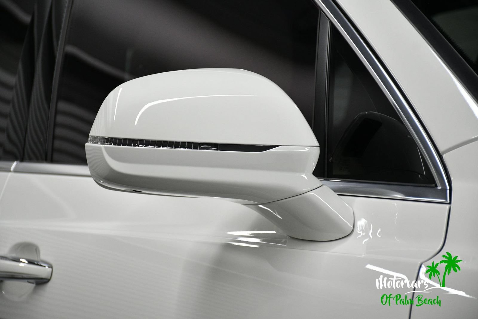 Used 2023 Bentley Bentayga AWD/4WD image 25