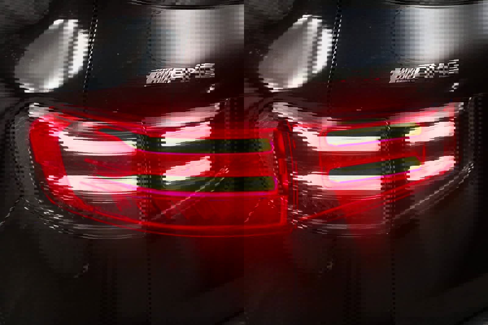 New 2025 Mercedes-Benz GLB 35 AMG 4MATIC image 10