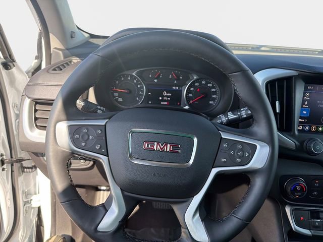 Used 2023 GMC Terrain SLT AWD/4WD image 26