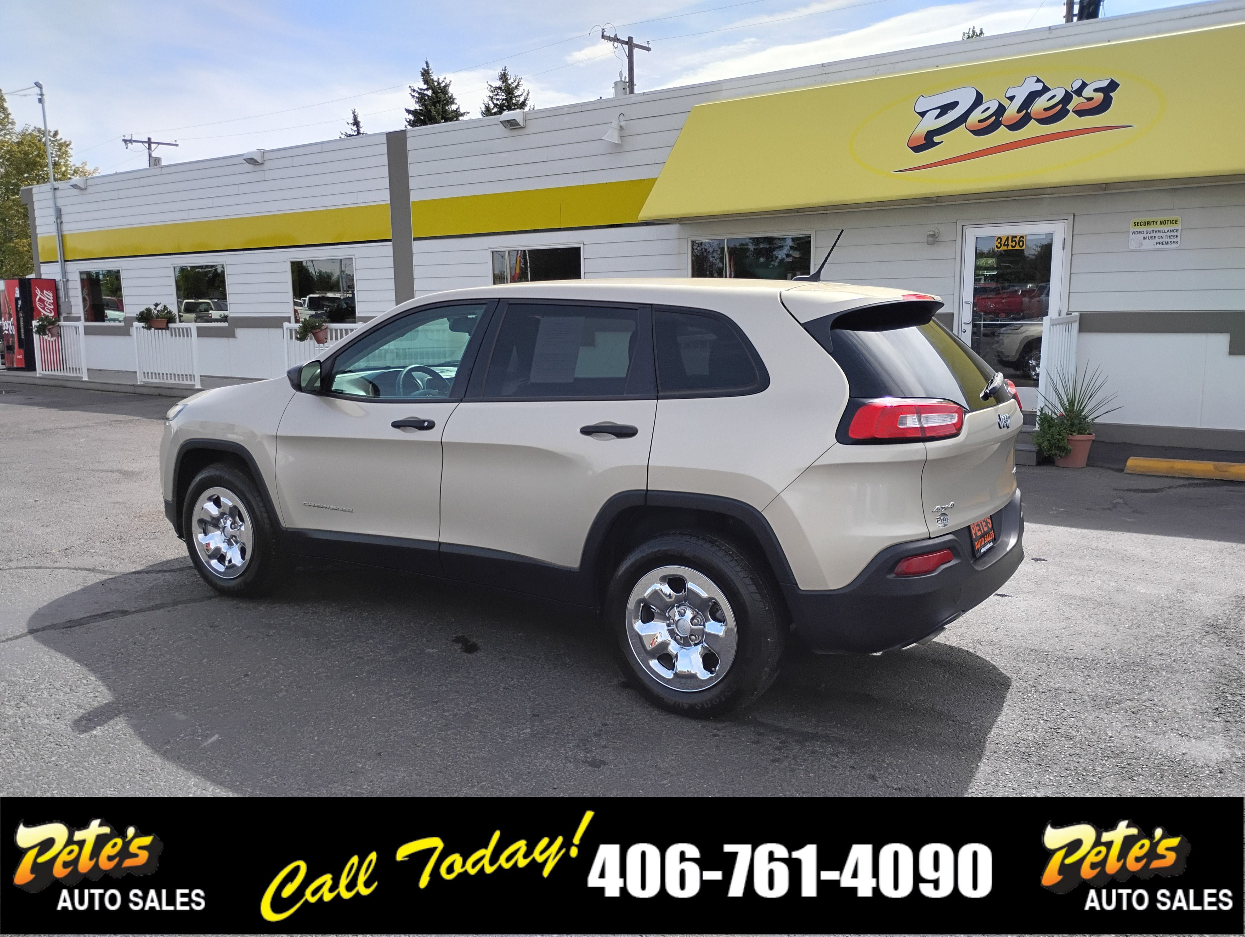 Used 2015 Jeep Cherokee Sport AWD/4WD image 2
