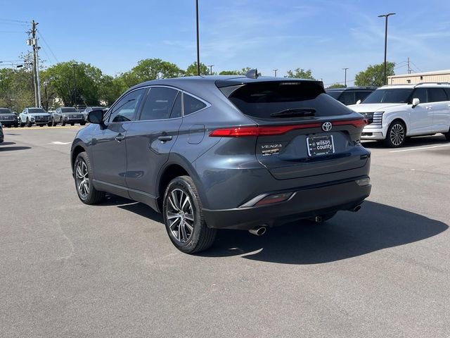 Used 2024 Toyota Venza LE image 7