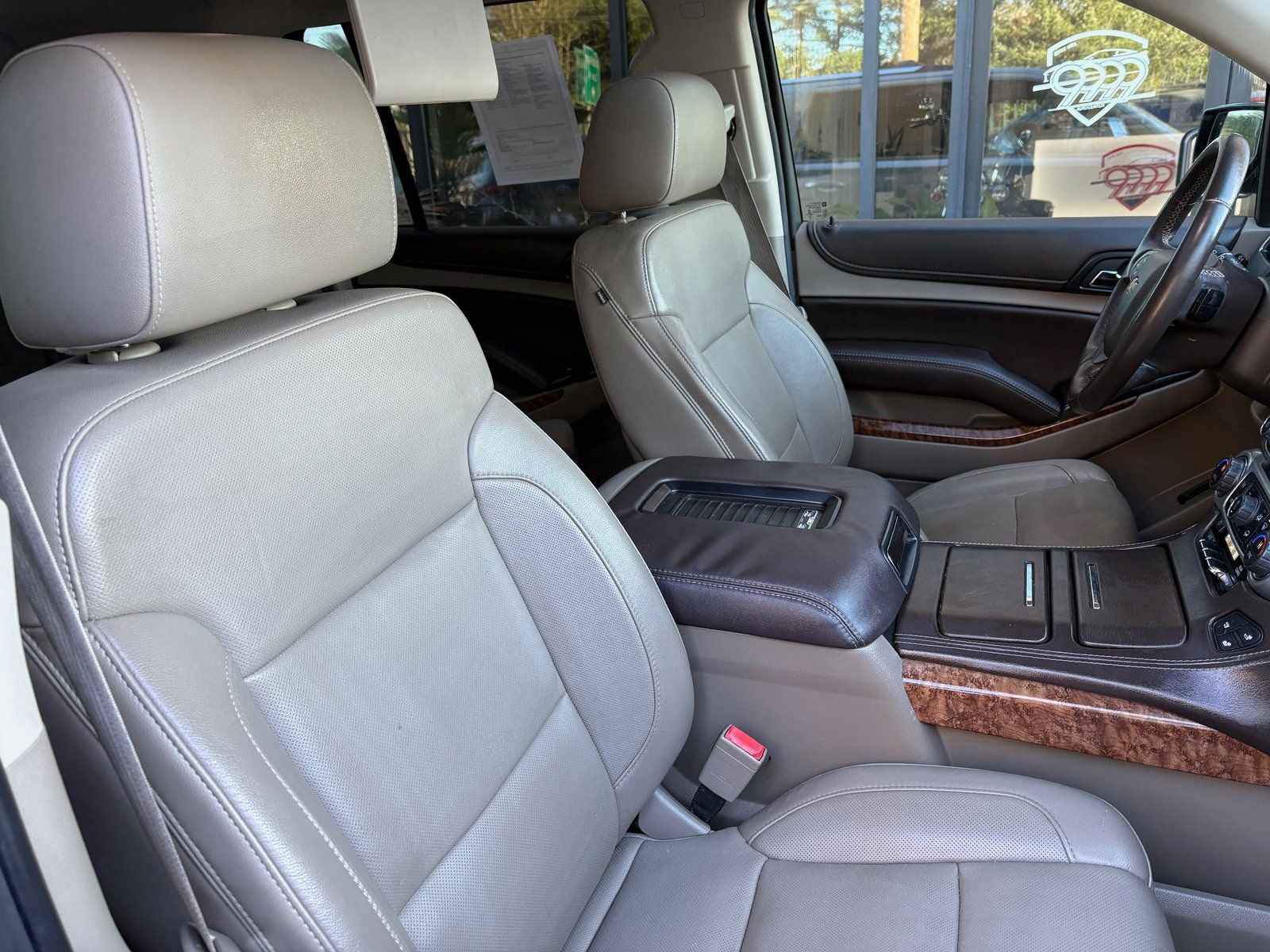 Used 2015 Chevrolet Suburban LTZ image 35
