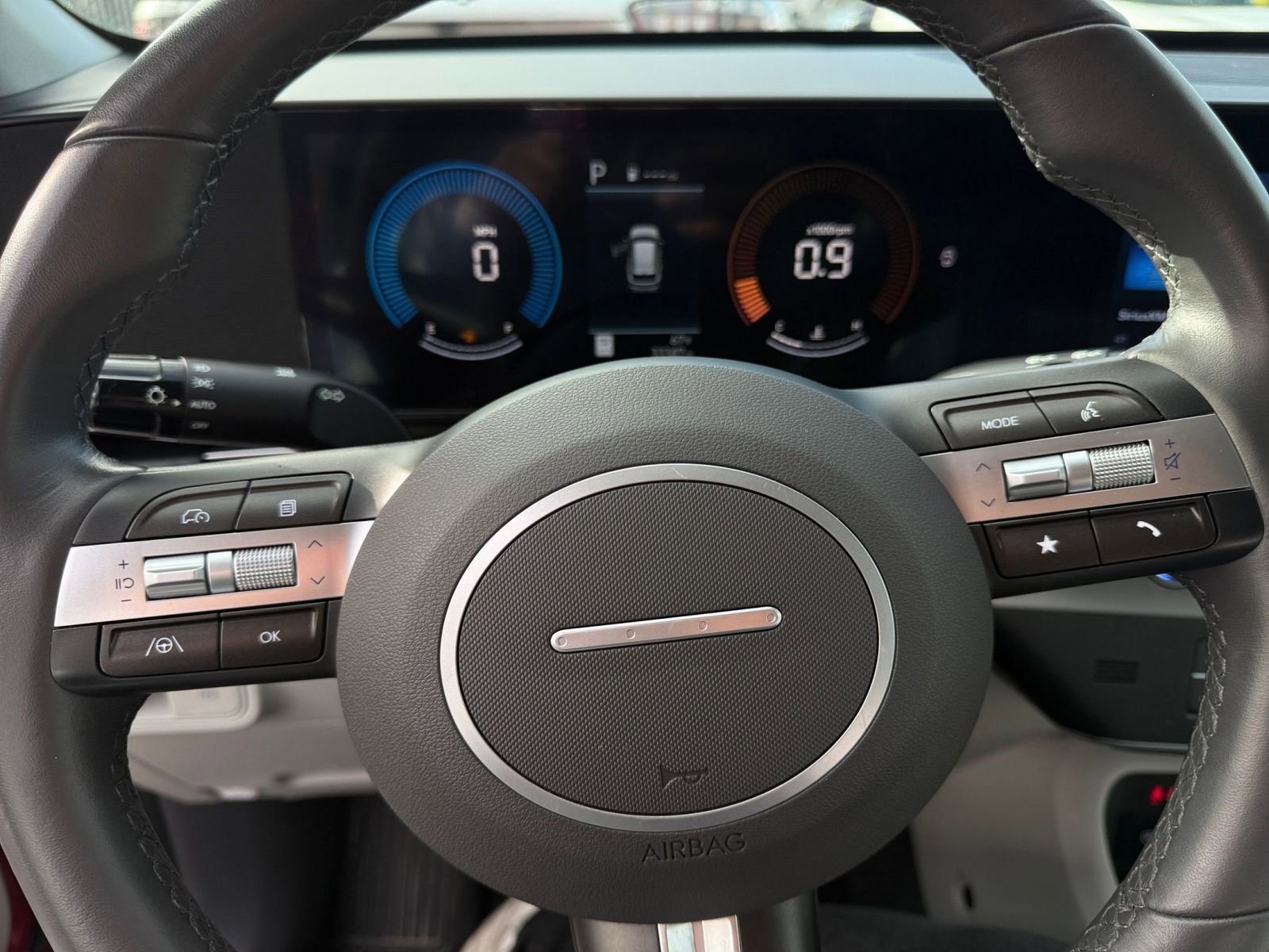 Used 2025 Hyundai Kona SEL image 28