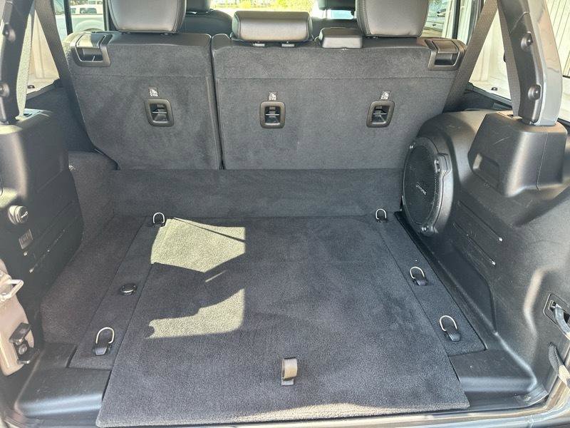 Used 2021 Jeep Wrangler Unlimited Sahara w/ Cold Weather Group image 7