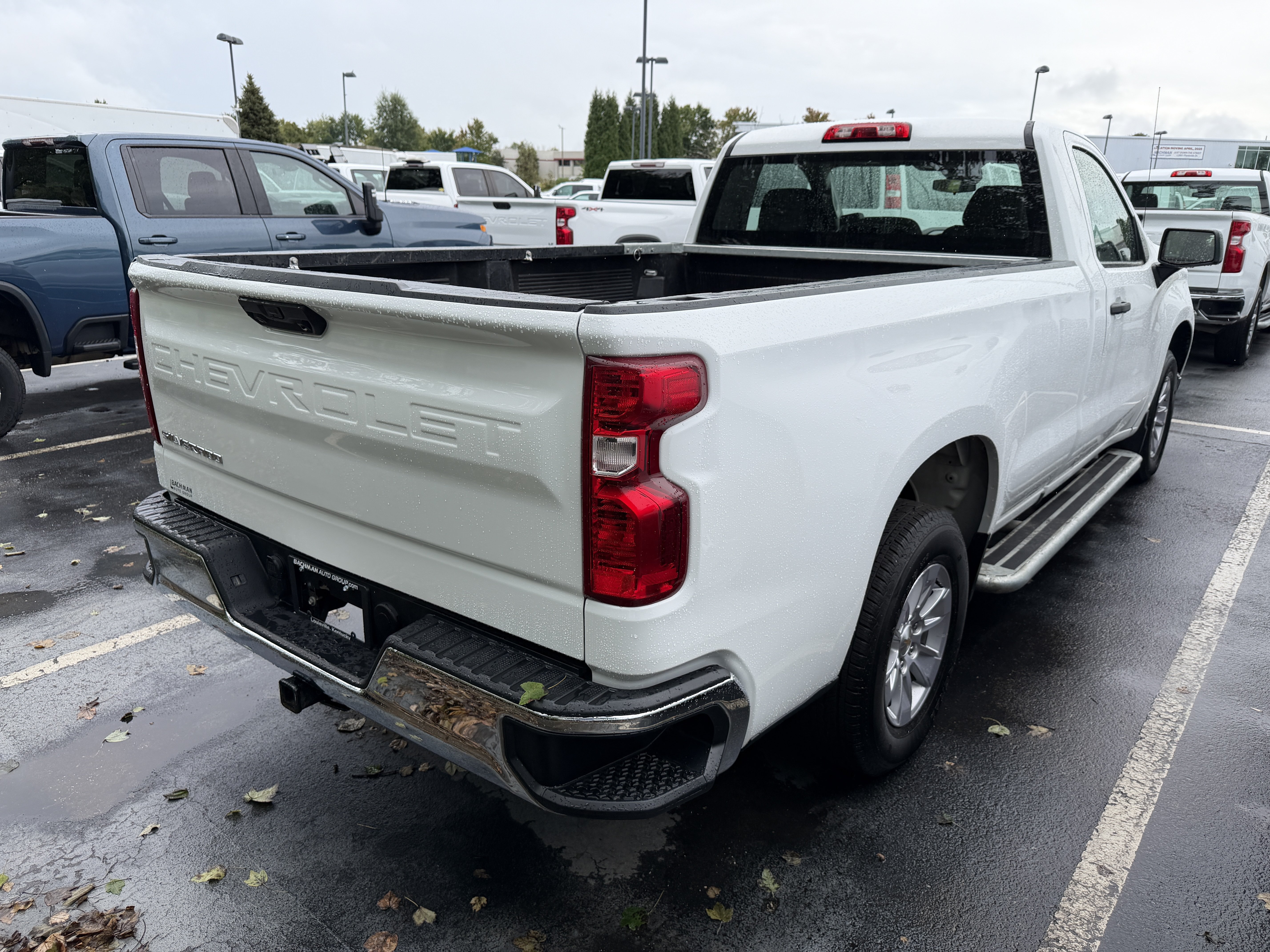Used 2025 Chevrolet Silverado 1500 W/T RWD image 6