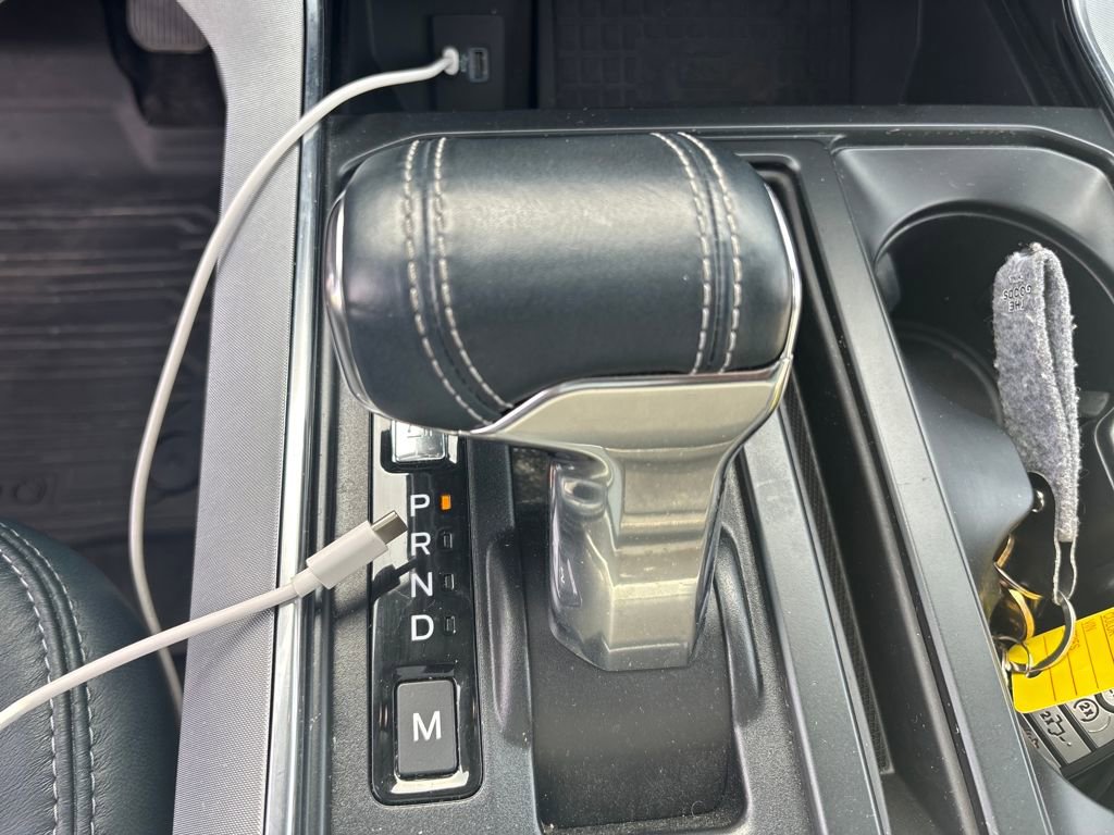 Used 2022 Ford F150 Limited image 21