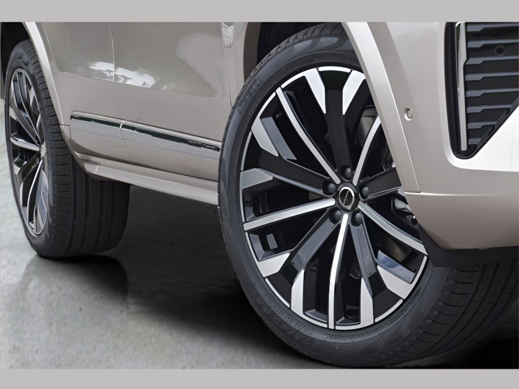 New 2026 Volvo XC90 B5 Ultra w/ Protection Package Premier image 10