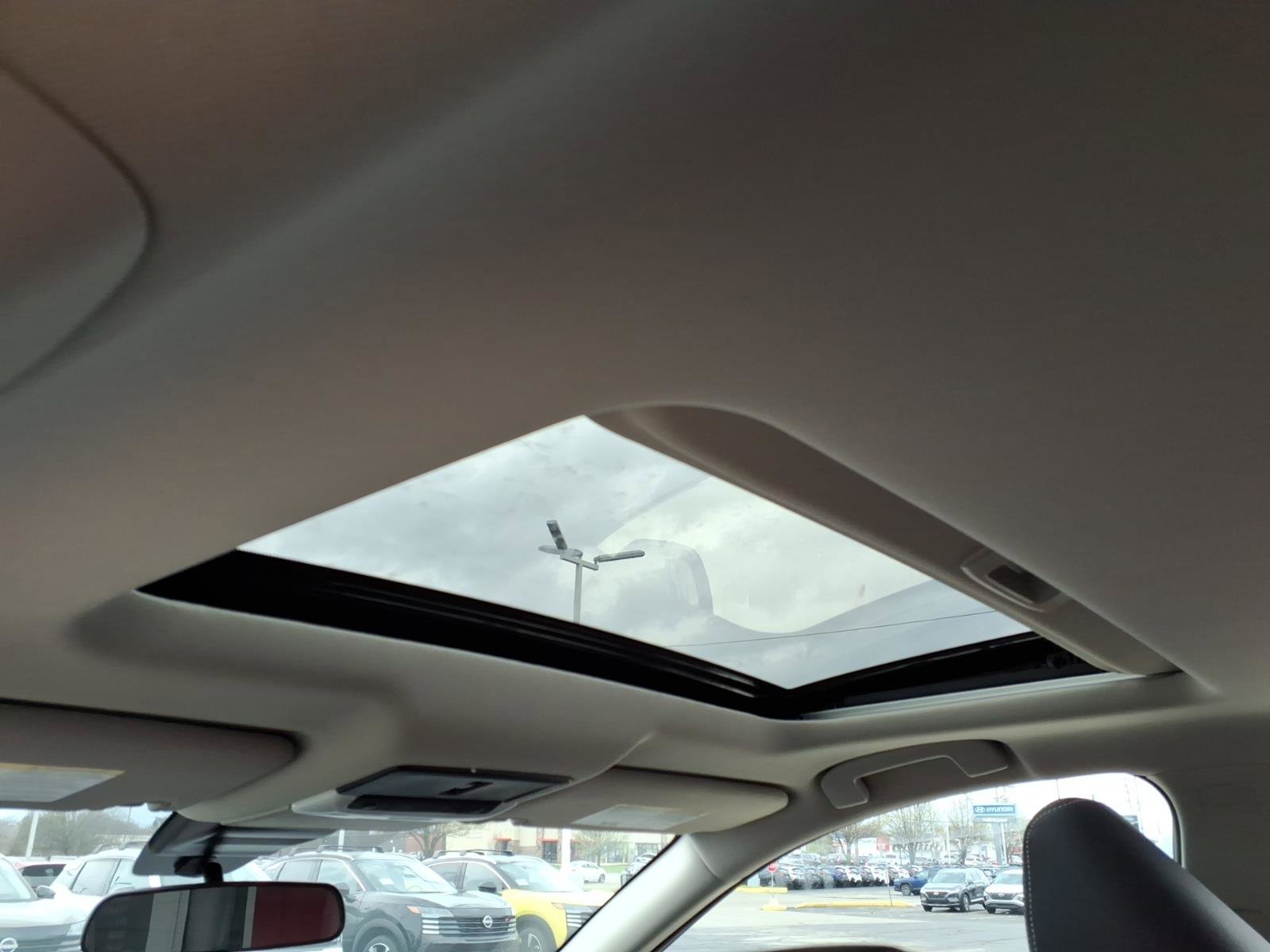 New 2026 Nissan Altima 2.5 SV image 5