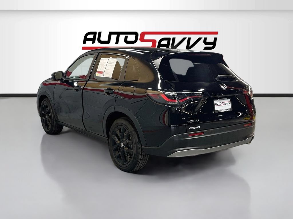 Used 2025 Honda HR-V Sport image 5