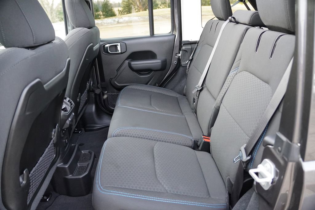 Certified 2025 Jeep Wrangler Unlimited Rubicon 4xe w/ Safety Group image 19