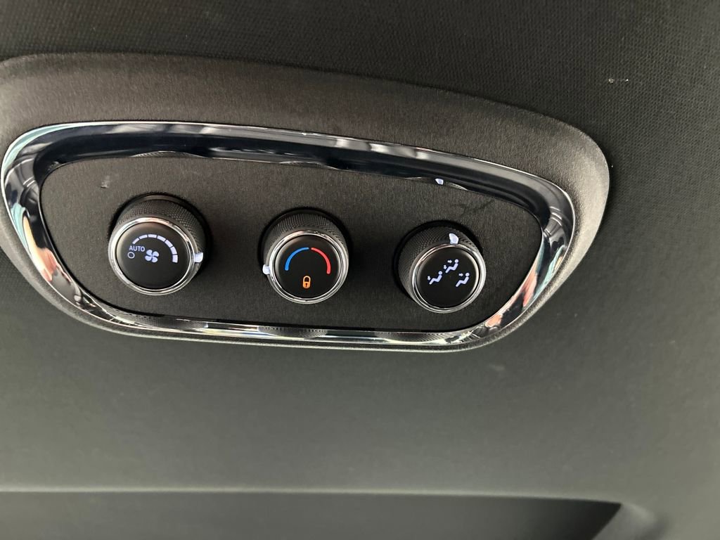 Used 2020 Dodge Durango R/T w/ Technology Group image 19