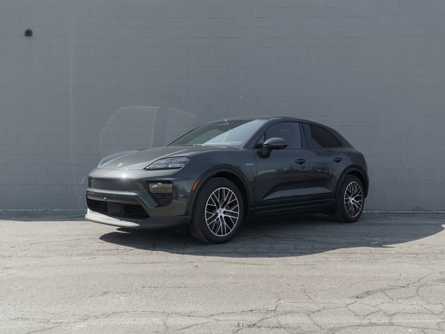 New 2026 Porsche Macan 4 Electric