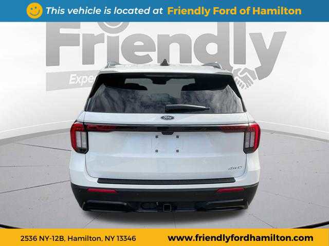 Used 2025 Ford Explorer ST-Line w/ Premium Package image 4