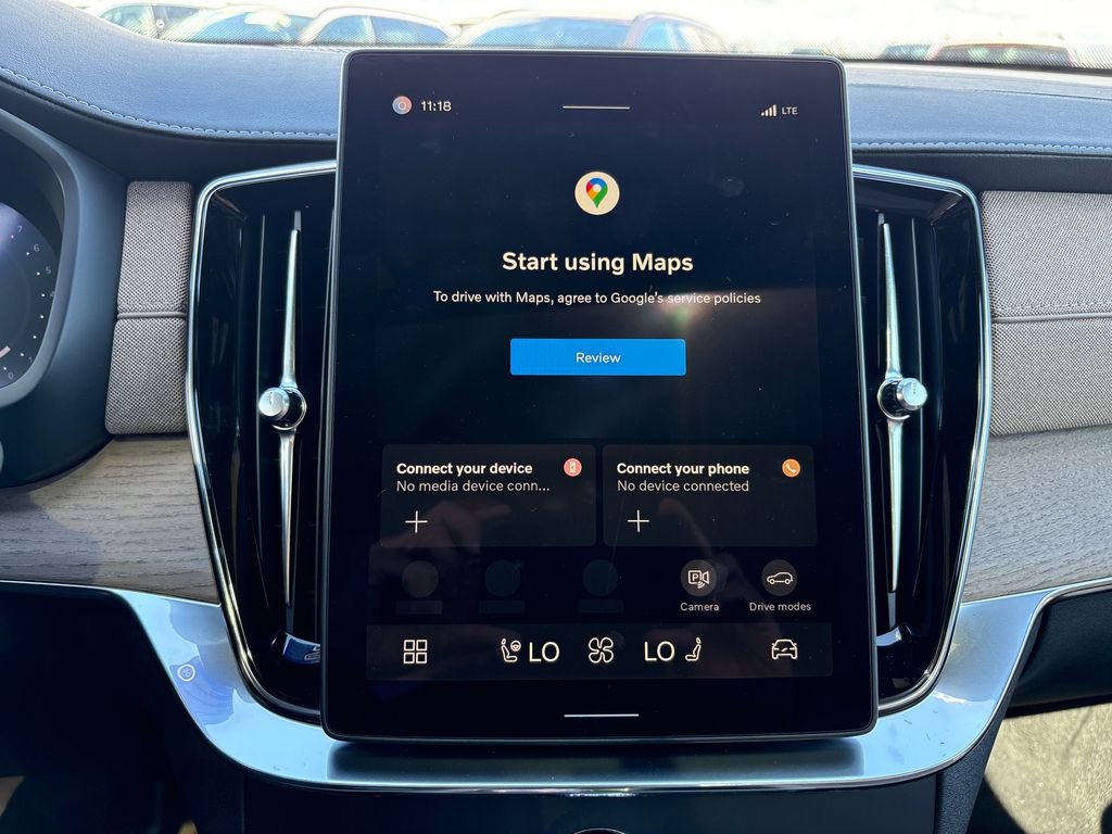 New 2026 Volvo XC90 B6 Plus w/ Protection Package Premier image 8