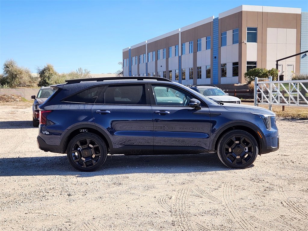 New 2026 Kia Sorento SX image 2